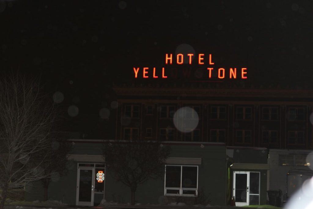 Photo motels near me